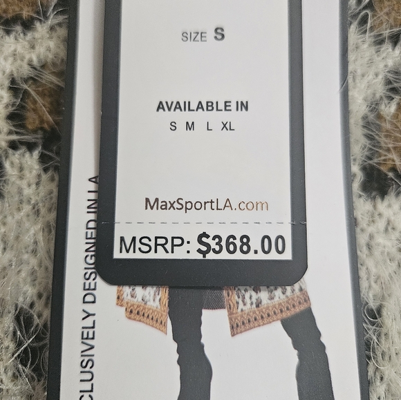 MAXSPORT maxi sweater NWT size S 368$ tag still on gold burgundy cream. … - Picture 10 of 15